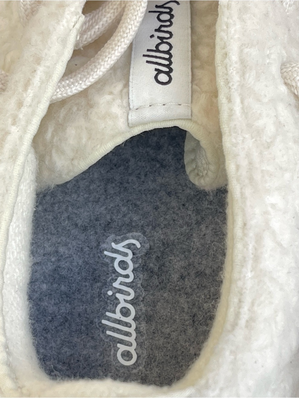 Allbirds Women’s Wool Runner Fluffs Natural White Size 9 - Picture 6 of 8